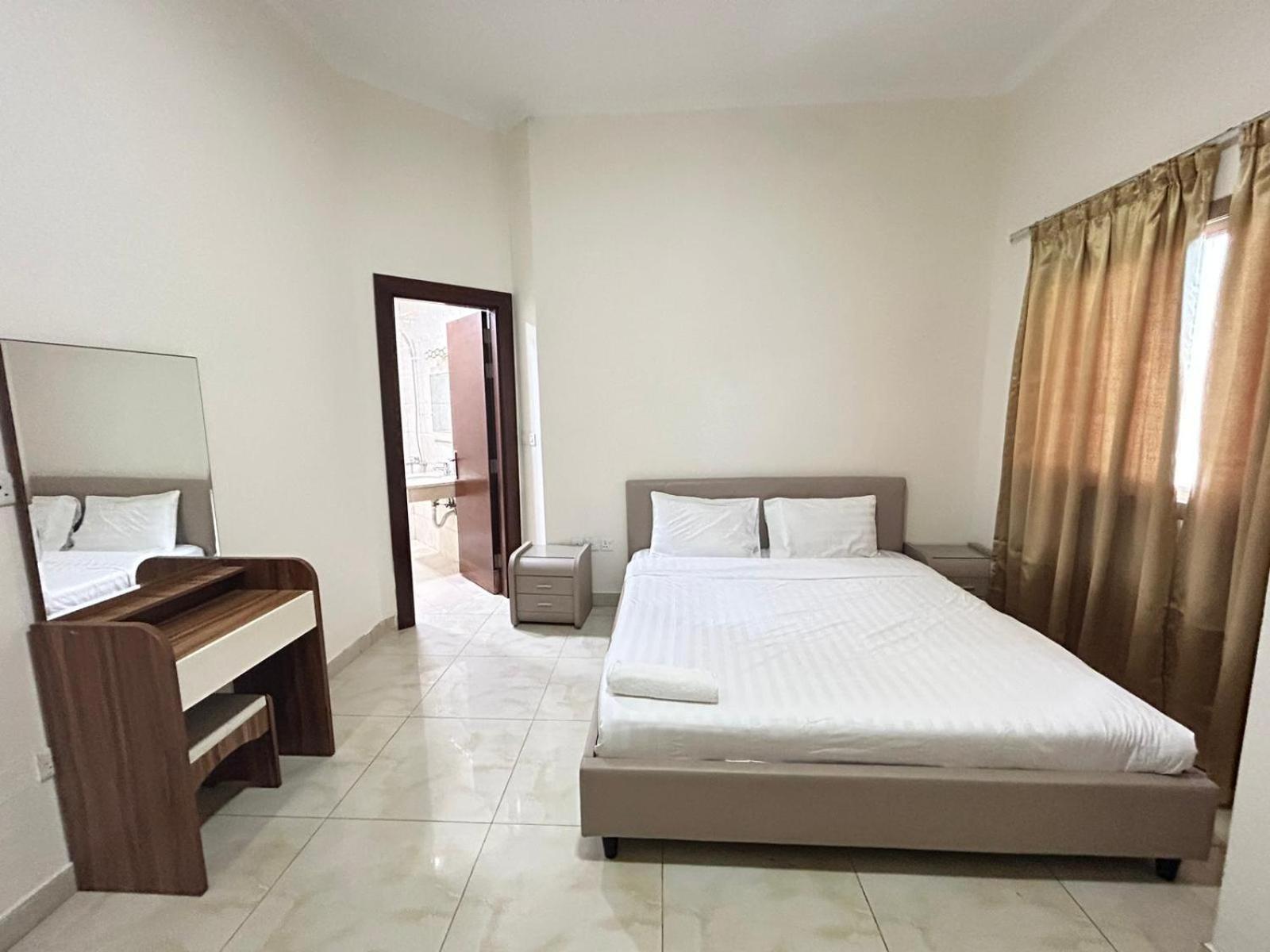 Al Hayat Suites Apartment Manáma Kültér fotó