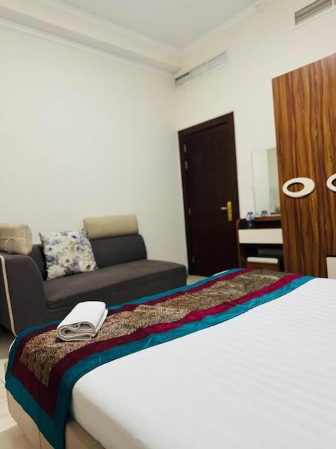 Al Hayat Suites Apartment Manáma Kültér fotó