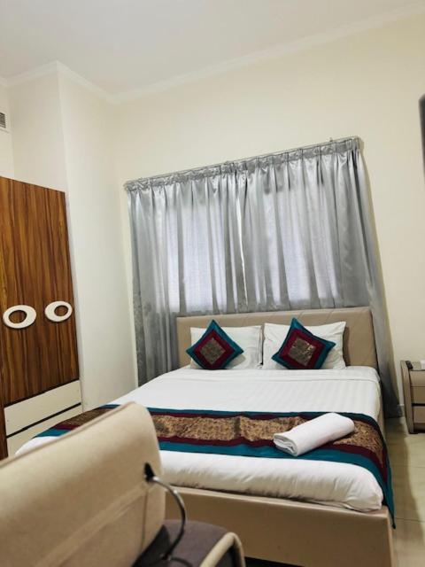 Al Hayat Suites Apartment Manáma Kültér fotó